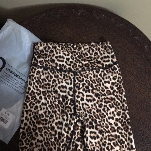 Scrunchy size 2 Tights- never worn brand new. - Picture 3 of 4